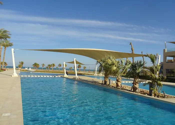 Mangroovy- 1br Sea Breeze Back Sea View