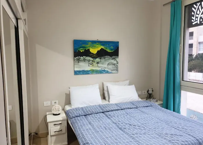 Mangroovy- 1br Sea Breeze Back Sea View Daire